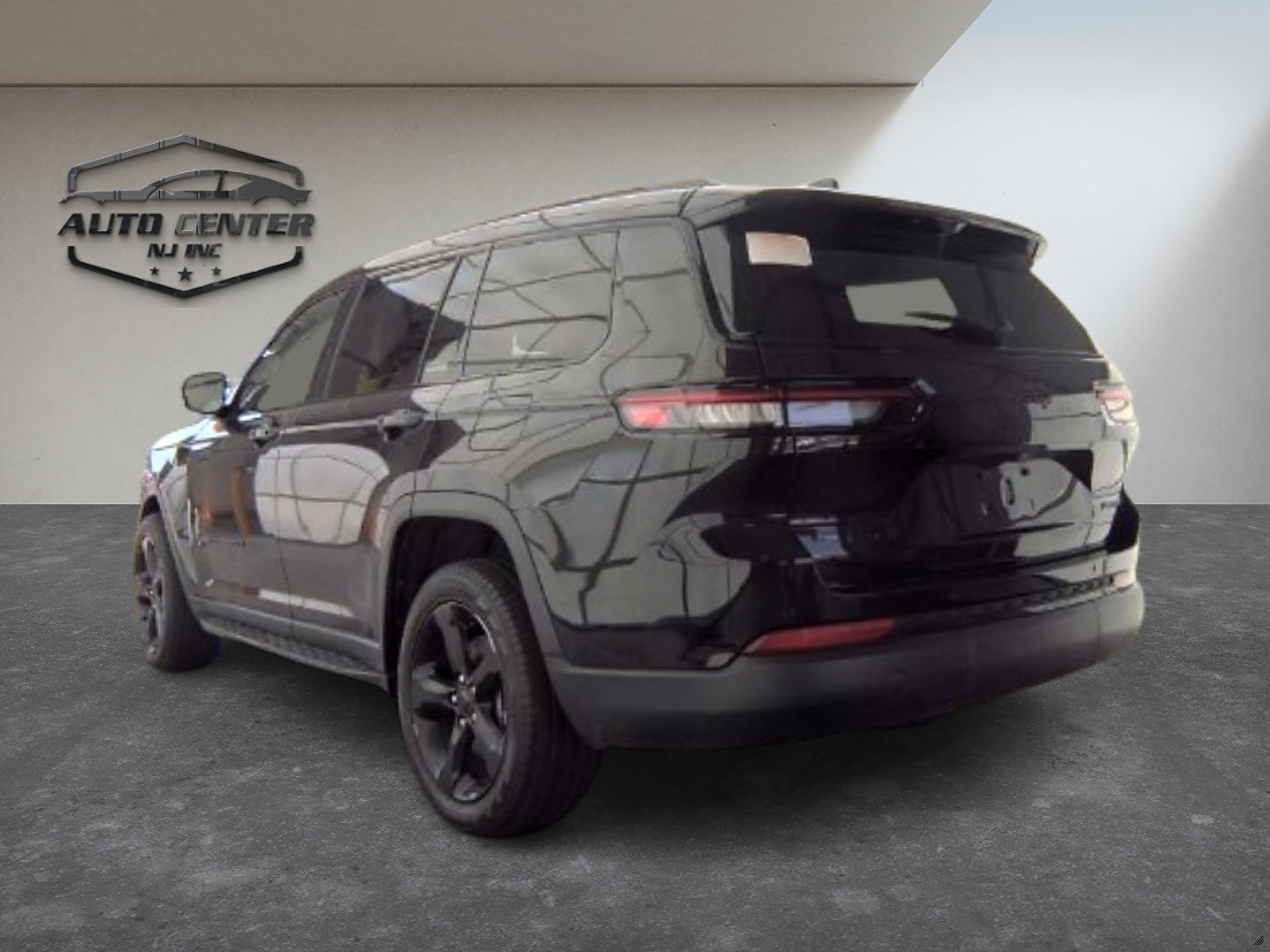  2022 Jeep Grand Cherokee L Limited 4WD   