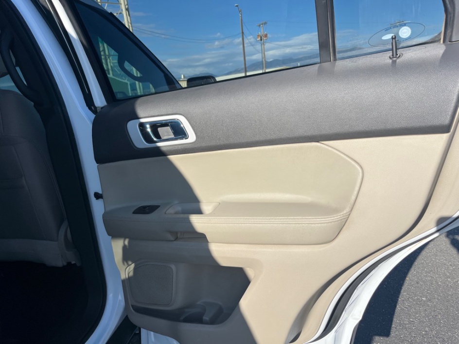 2014 Ford Explorer XLT - Photo 18