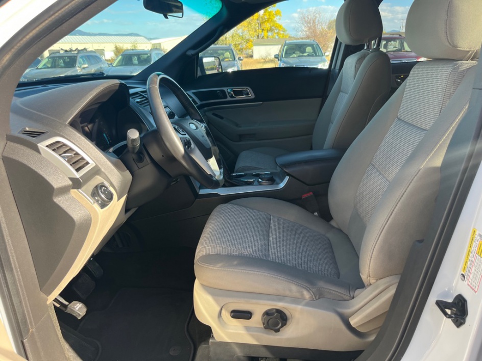 2014 Ford Explorer XLT - Photo 12