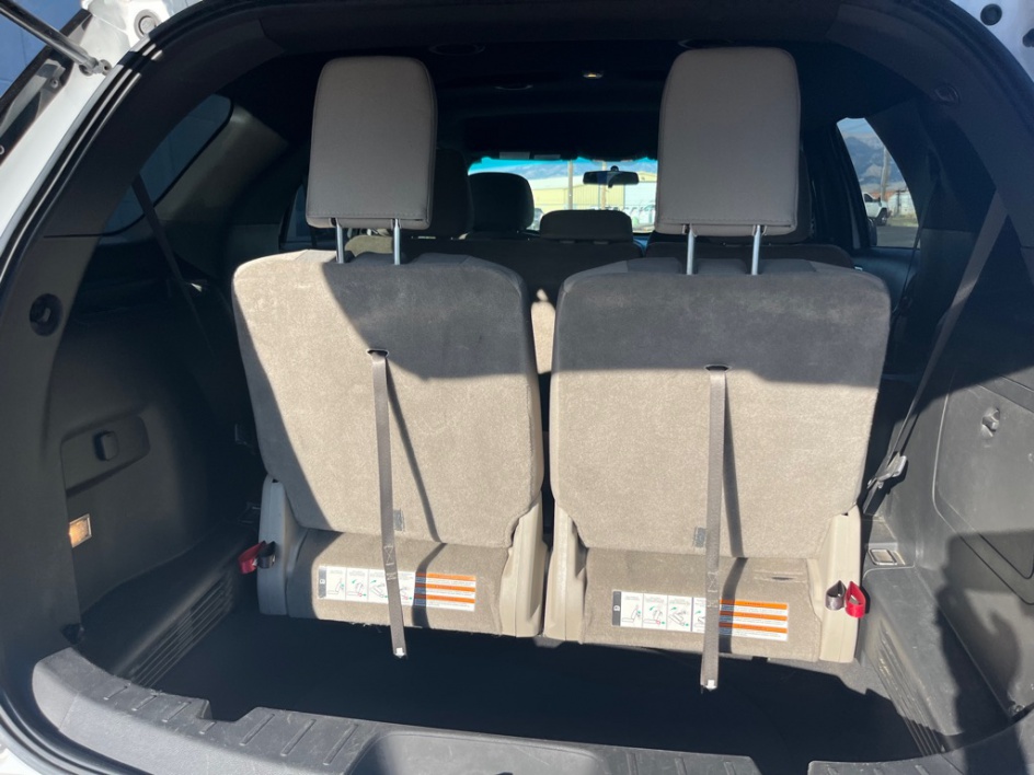 2014 Ford Explorer XLT - Photo 25