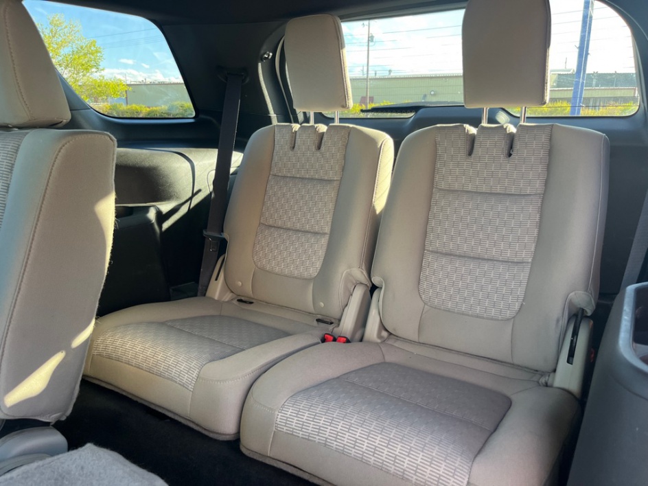 2014 Ford Explorer XLT - Photo 24