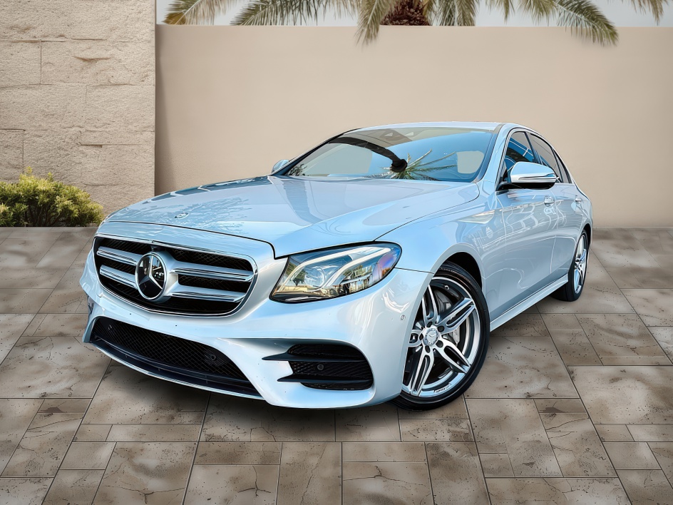 2017 Mercedes Benz E 300 photo 2
