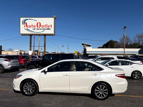 2017 Toyota Camry XLE
