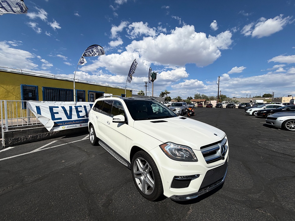2014 Mercedes-Benz GL-Class GL550's photo
