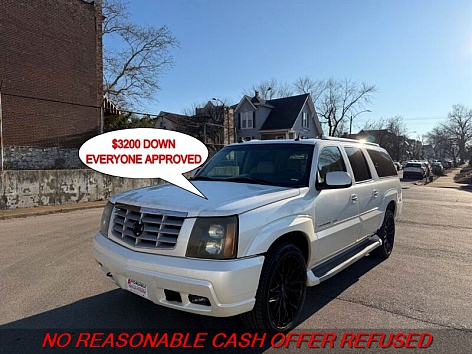 2005 Cadillac Escalade ESV Base's photo