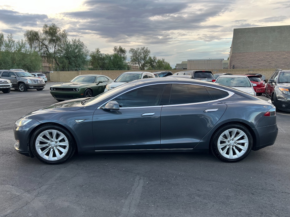 2014 Tesla Model S