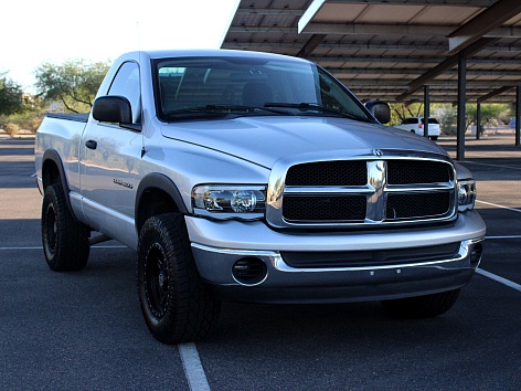 2005 Dodge Ram 1500 Pickup SLT