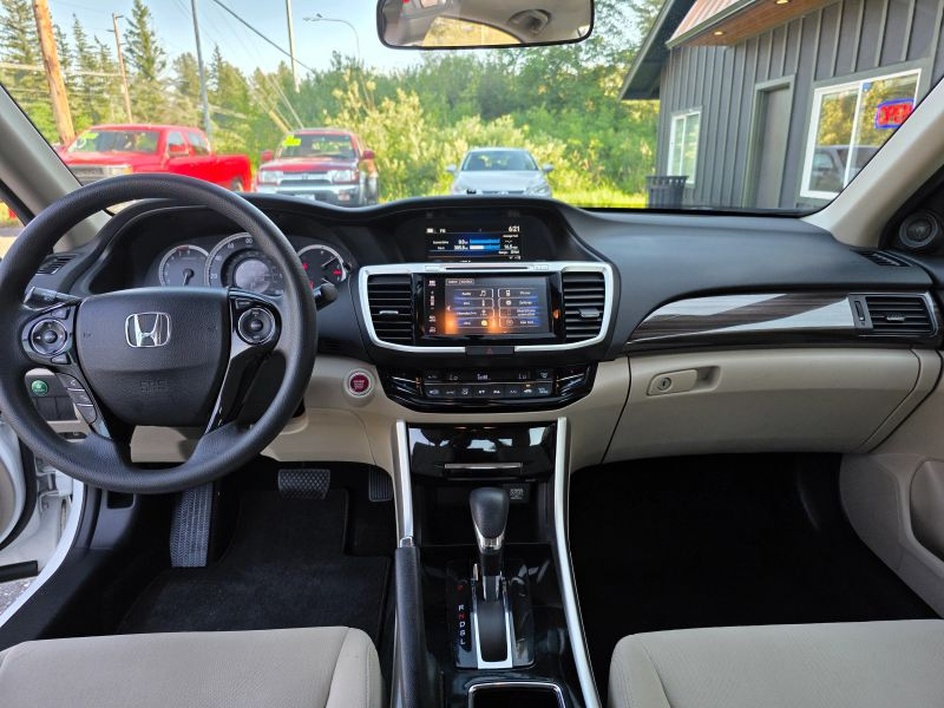 2016 Honda Accord EX - Photo 13