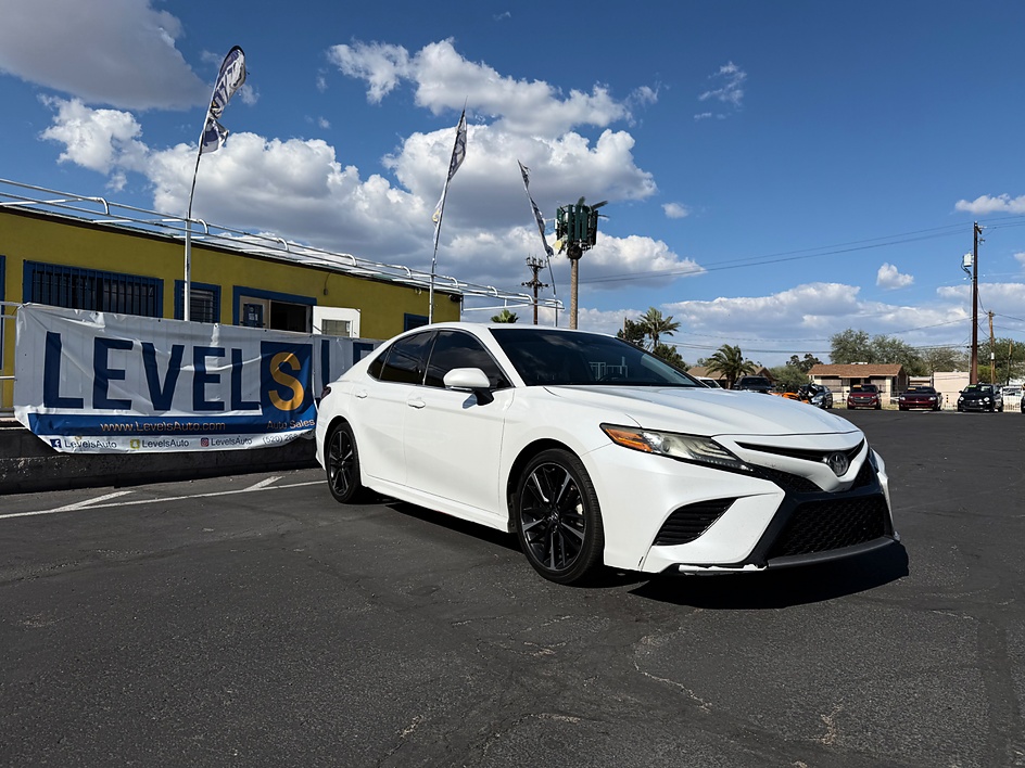 2019 Toyota Camry 2.5 Auto XSE's photo