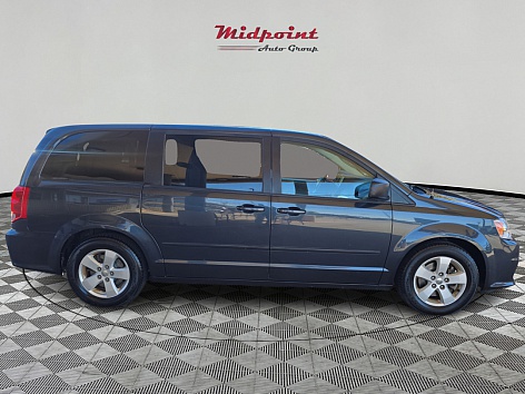 2013 Dodge Grand Caravan SE's photo