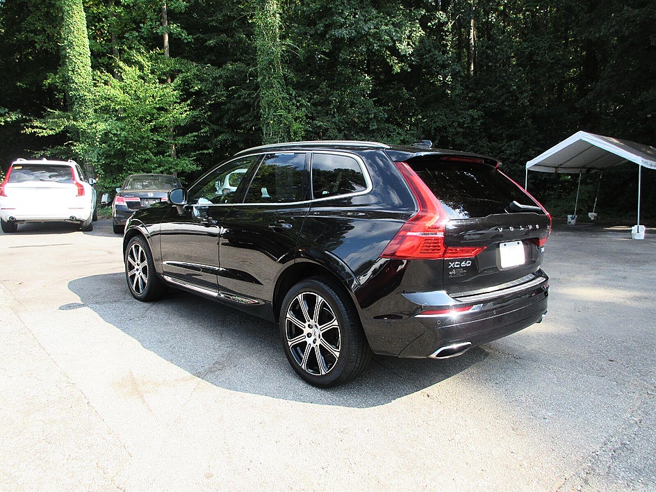 Volvo XC60 photo 7