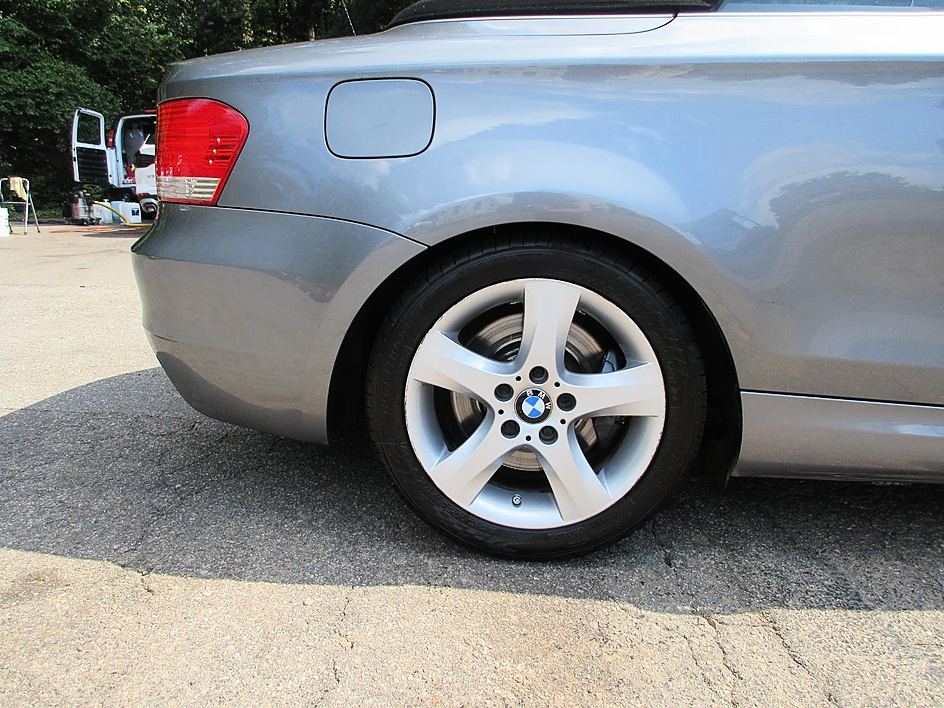 2010 BMW 1 Series 135i - Photo 17