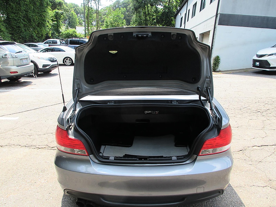2010 BMW 1 Series 135i - Photo 12