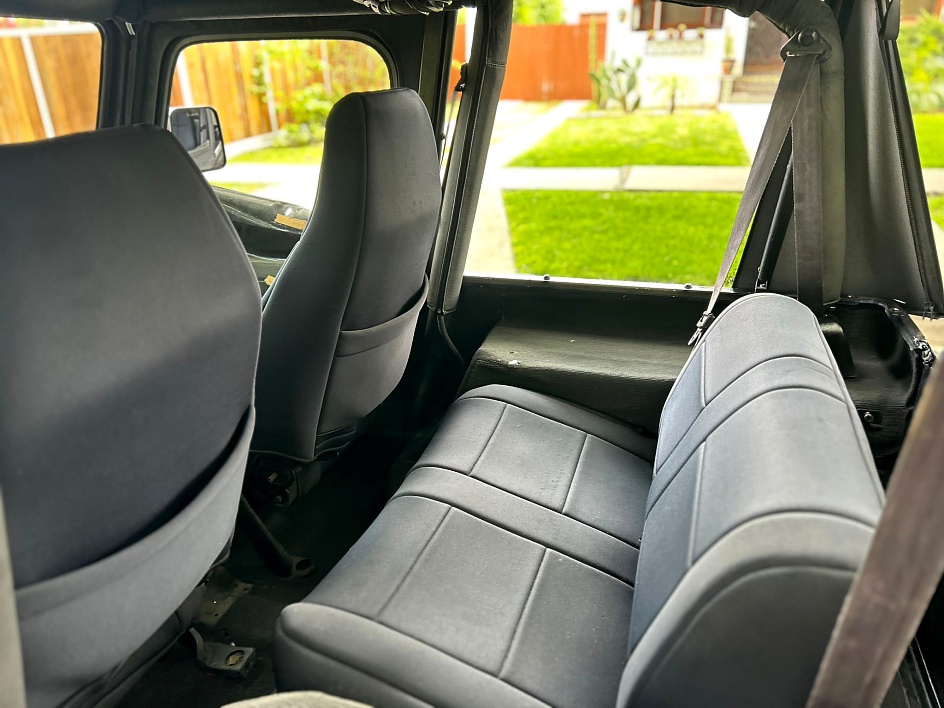 1994 Jeep Wrangler / YJ - Photo 4