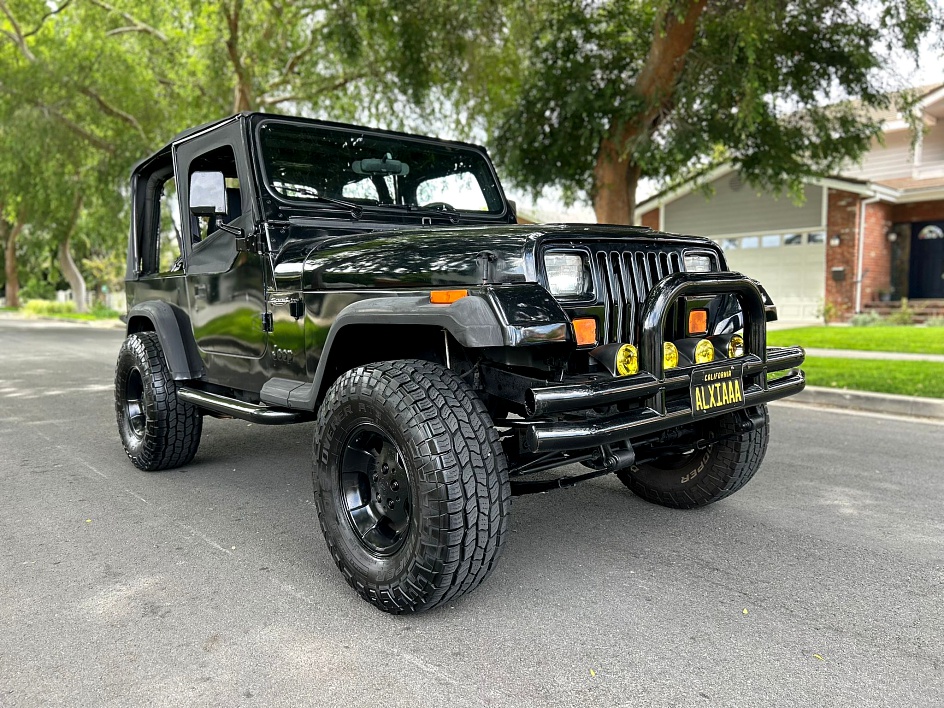 1994 Jeep Wrangler / YJ - Photo 3