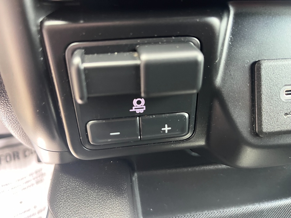2020 Chevrolet Silverado 1500 RST - Photo 9