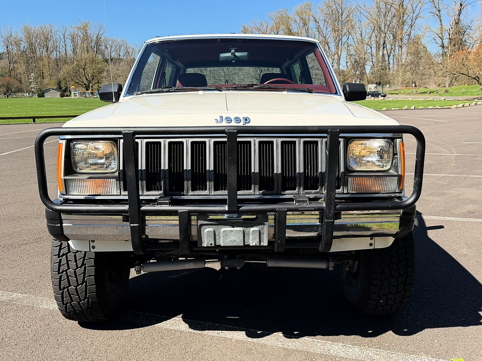 1986 Jeep Cherokee - Photo 14