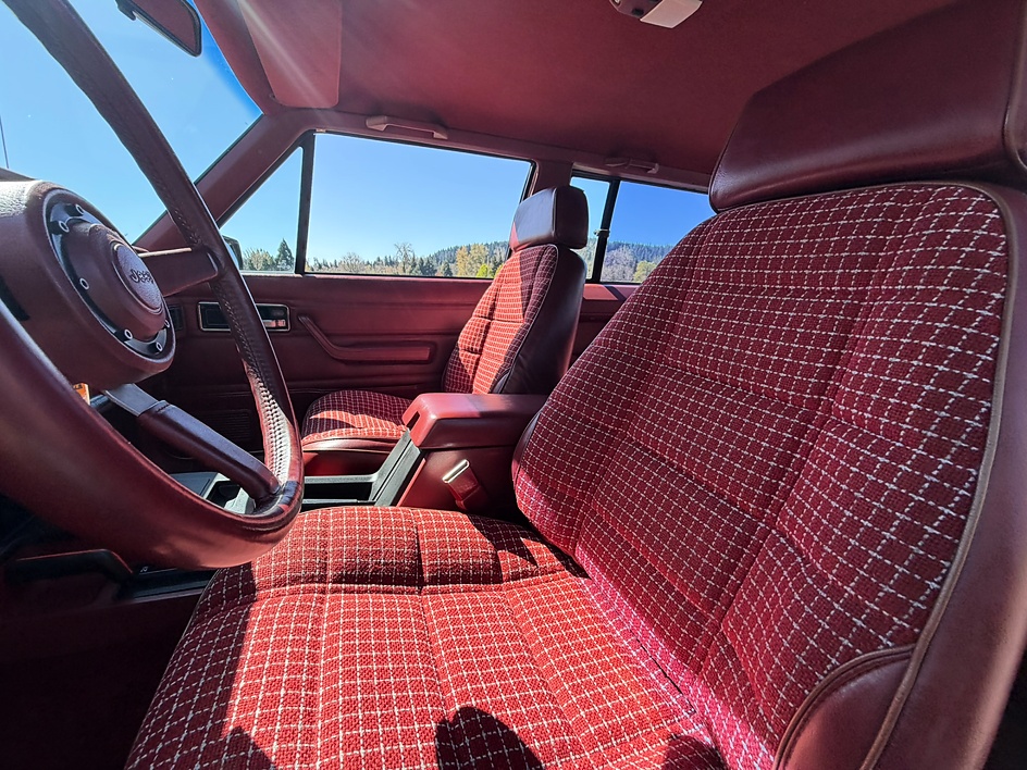 1986 Jeep Cherokee - Photo 20