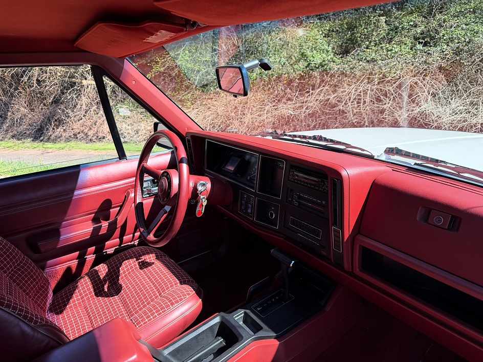 1986 Jeep Cherokee - Photo 36