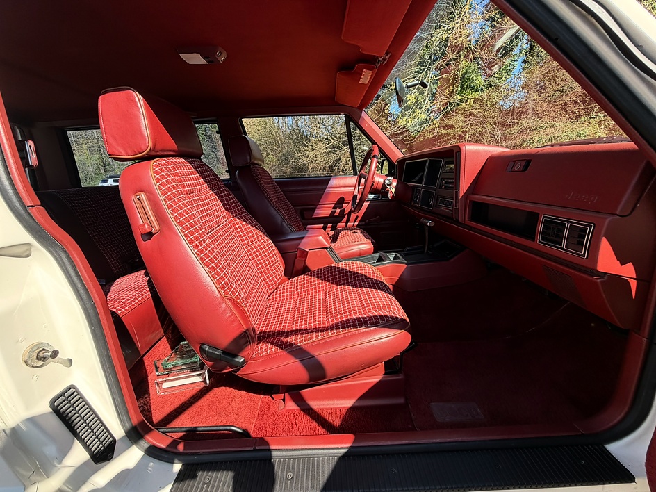 1986 Jeep Cherokee - Photo 31