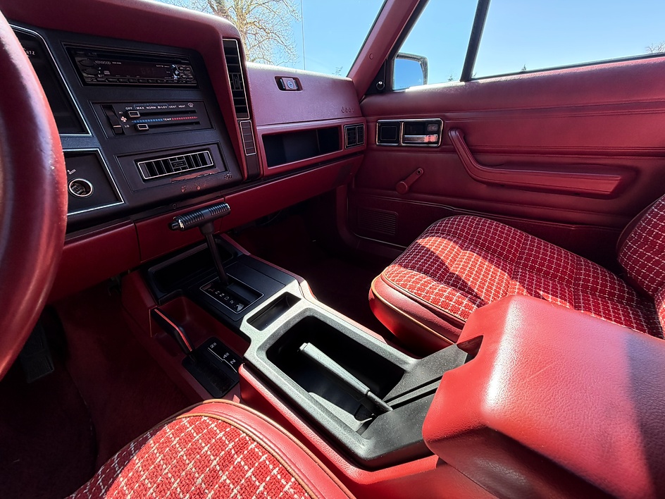 1986 Jeep Cherokee - Photo 27