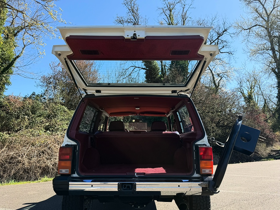 1986 Jeep Cherokee - Photo 59