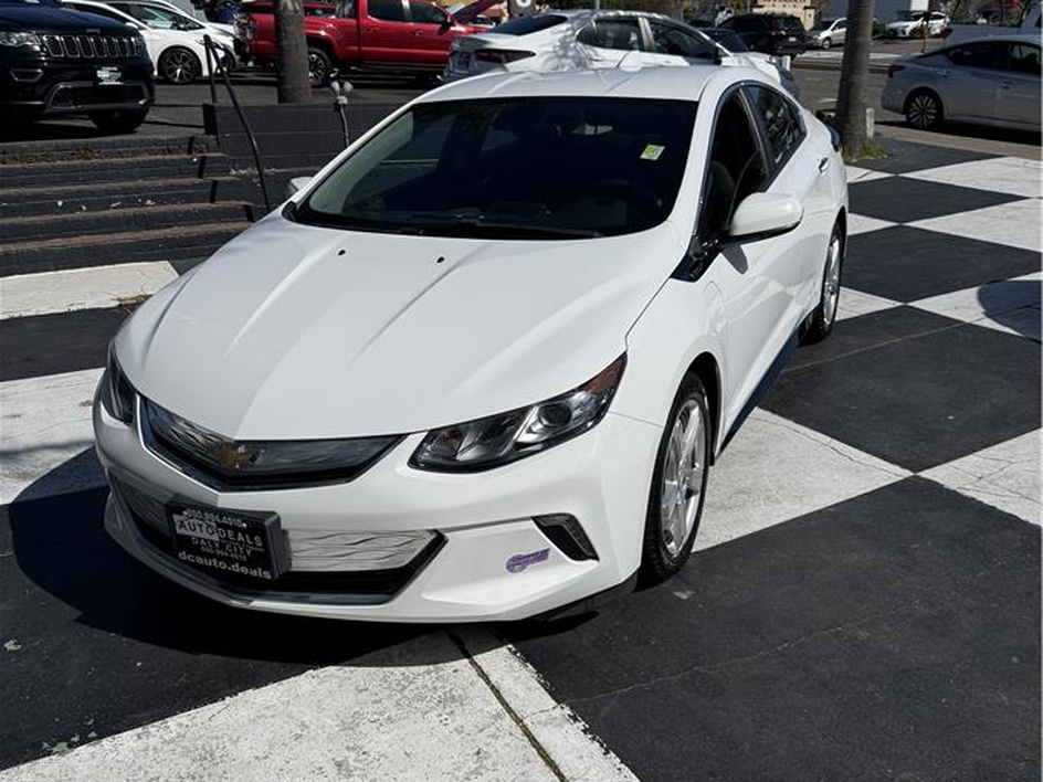 2019 Chevrolet Volt LT's photo
