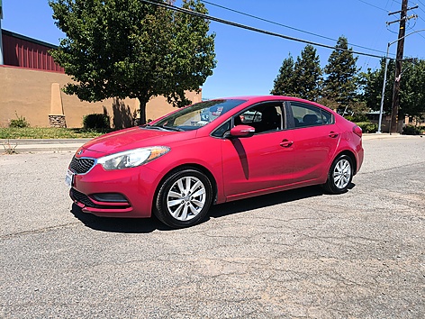 2016 Kia Forte LX AT's photo
