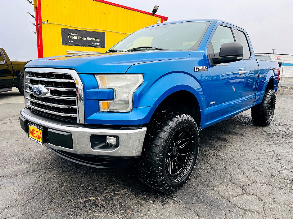 2015 Ford F-150 XLT's photo