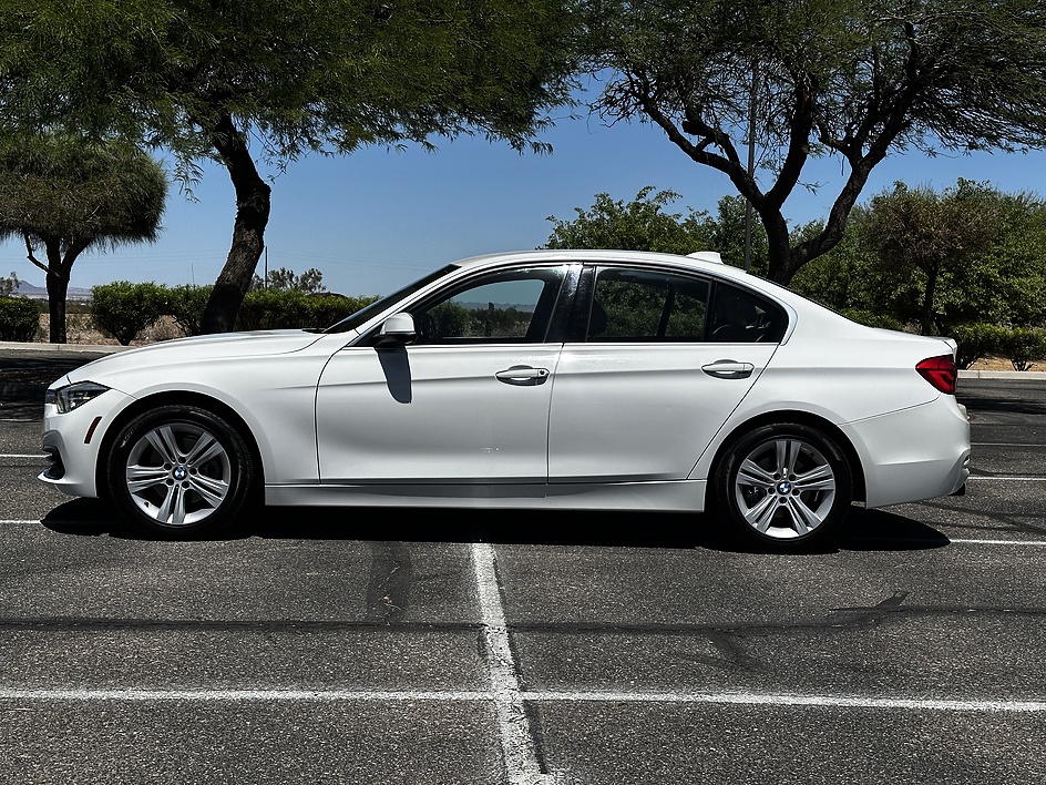 2018 BMW 3 Series 330i