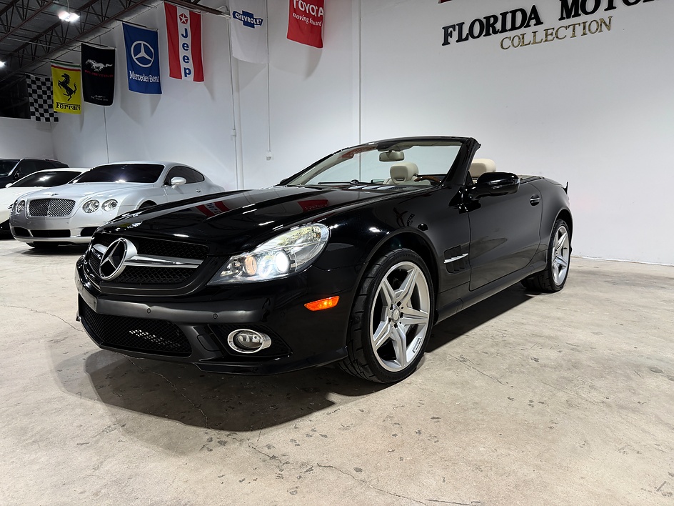 2011 Mercedes-Benz SL SL550's photo