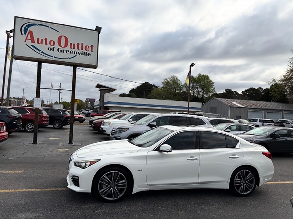 2017 INFINITI Q50 Sport