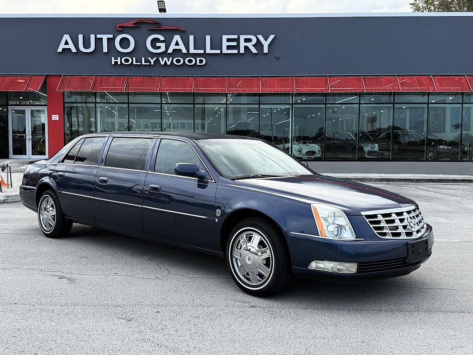 2008 Cadillac DTS Livery - Photo 23