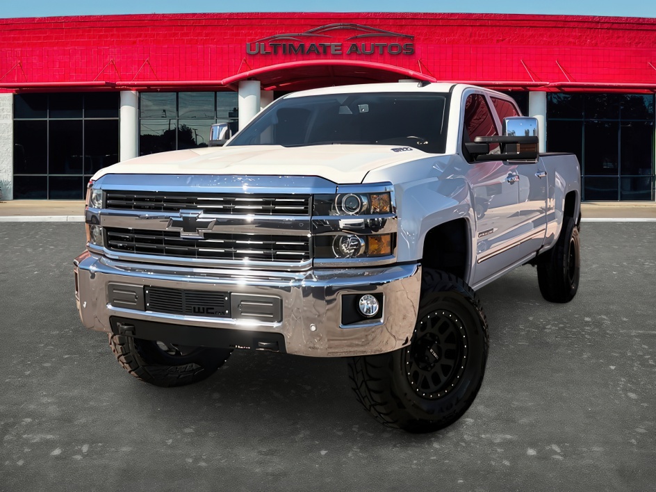 2016 Chevrolet Silverado HD LTZ 4WD Crew Cab Standard Box's photo