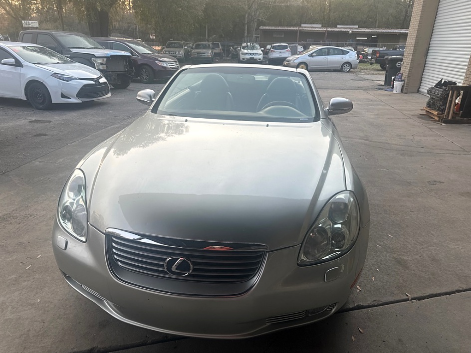 2003 Lexus SC 430