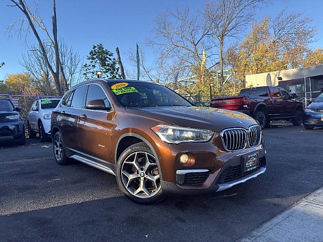 2016 BMW X1 28i's photo