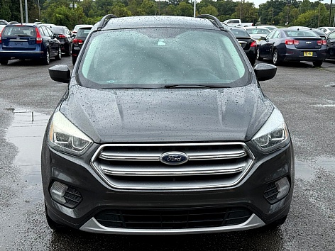 2017 Ford Escape SE's photo