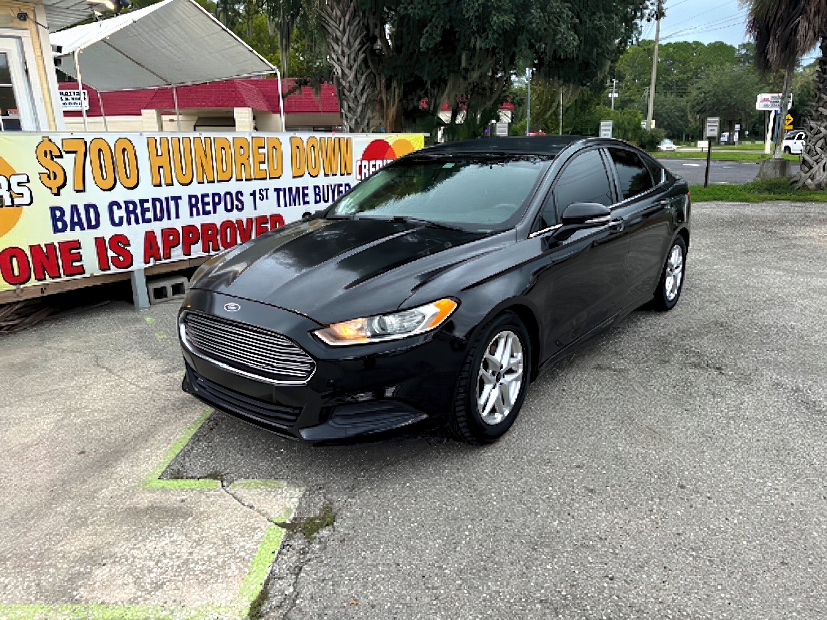 2015 Ford Fusion SE's photo