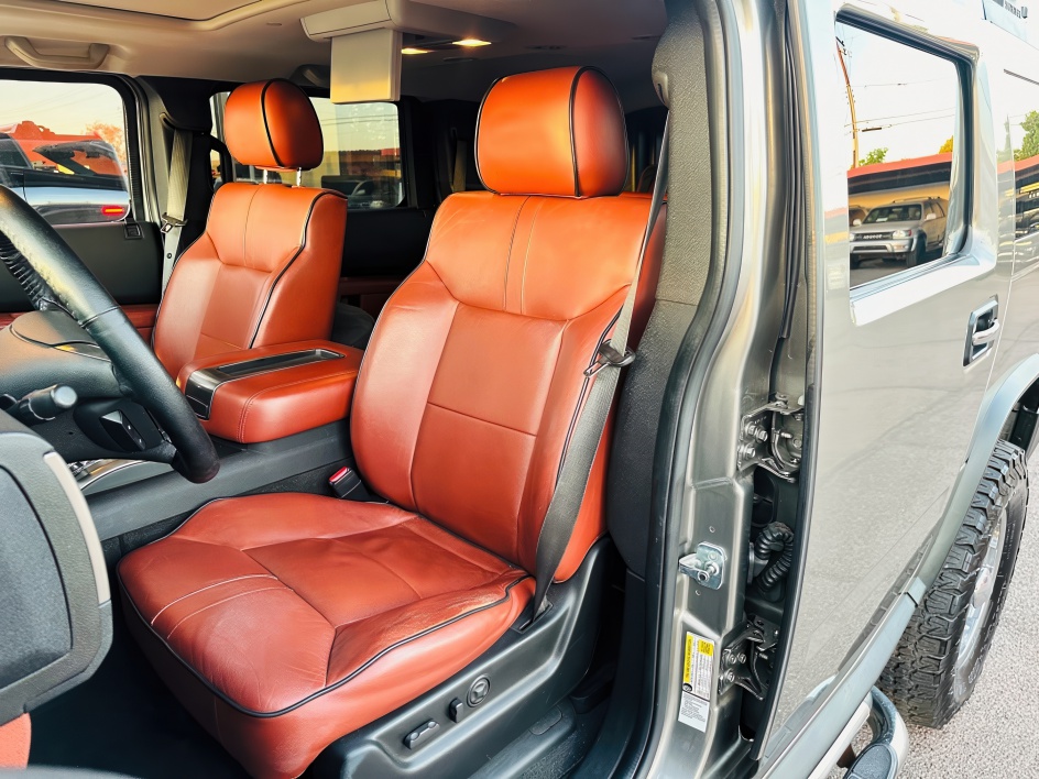 2008 Hummer H2 3/4 Ton Base photo 6
