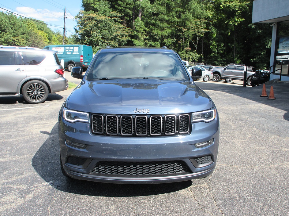 Jeep Grand Cherokee photo 2
