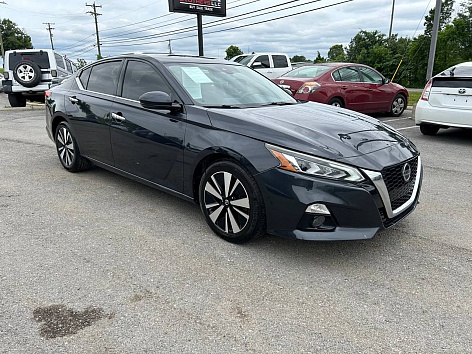 2019 Nissan Altima SV