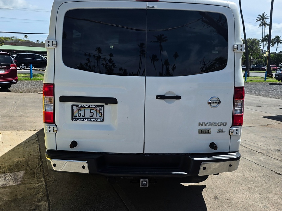 2016 Nissan NV Passenger SL - Photo 7