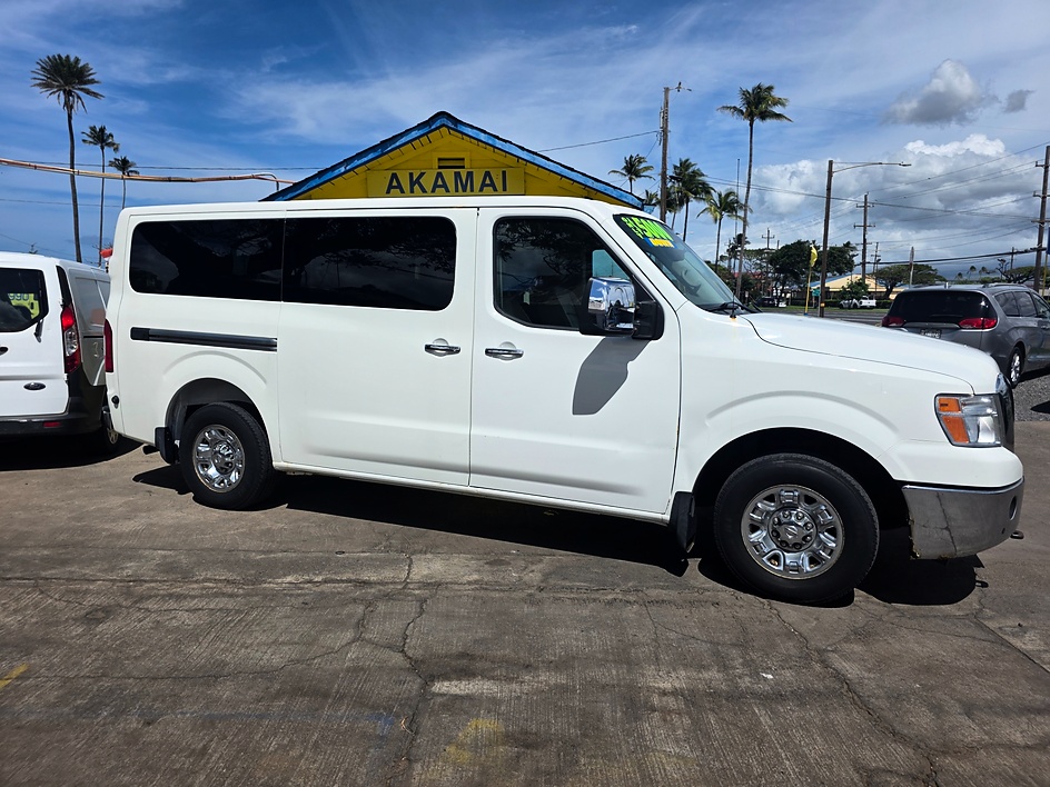 2016 Nissan NV 3500 SL V8's photo