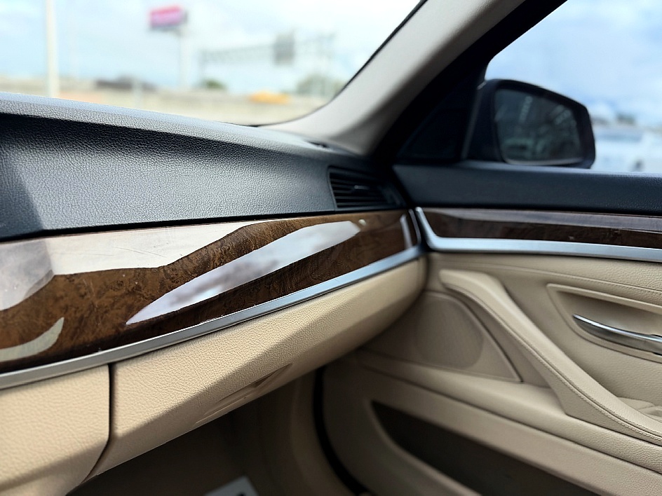 2013 BMW 5 Series 535i - Photo 23