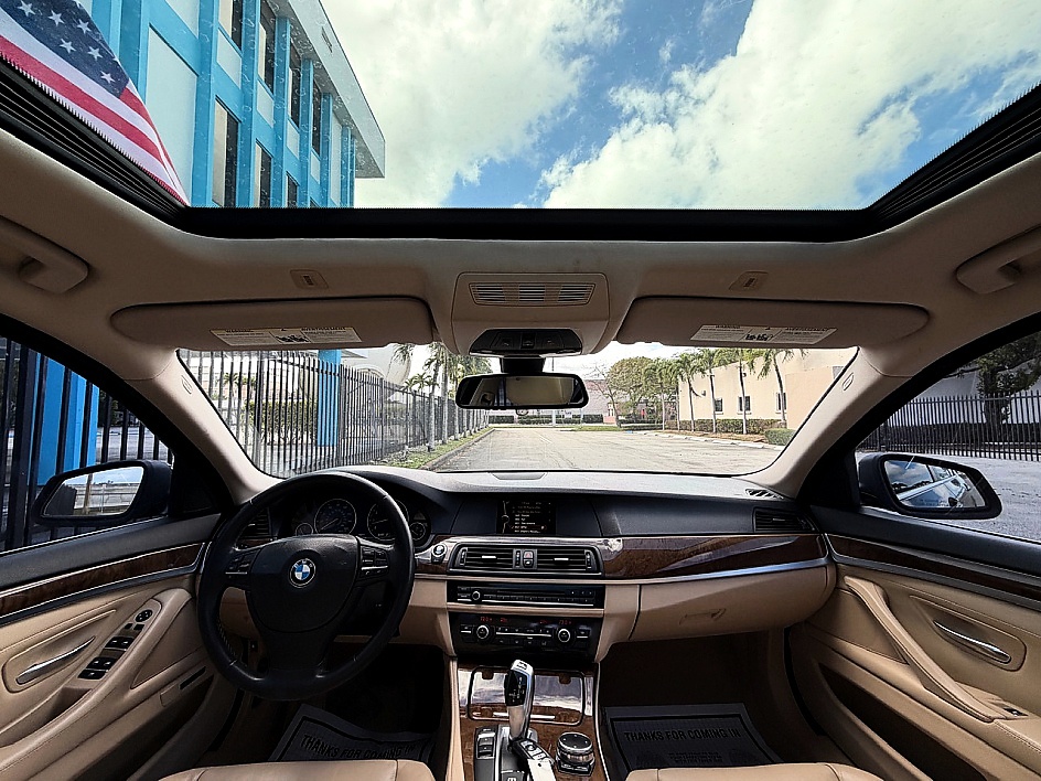 2013 BMW 5 Series 535i - Photo 30