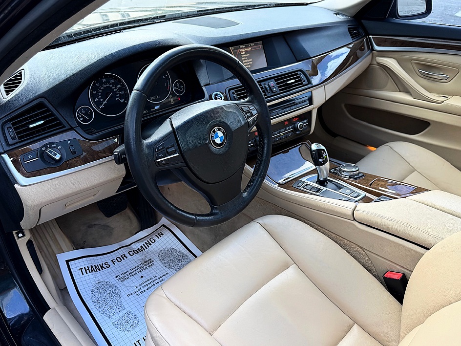 2013 BMW 5 Series 535i - Photo 13