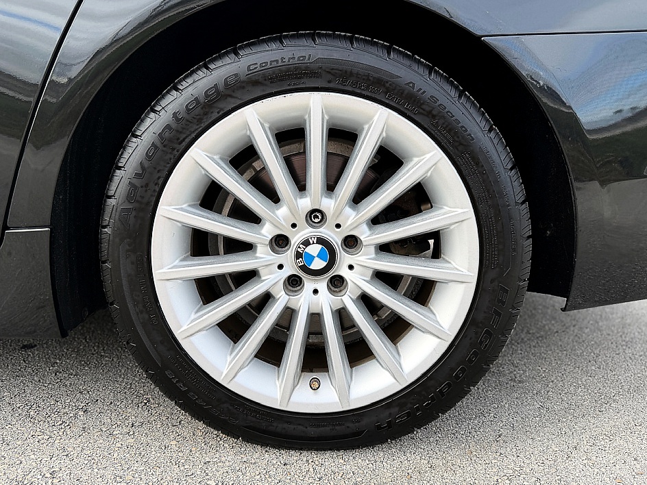 2013 BMW 5 Series 535i - Photo 36