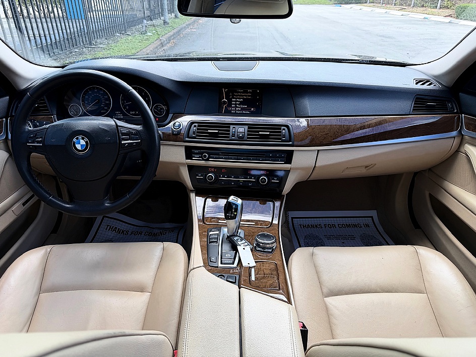 2013 BMW 5 Series 535i - Photo 9