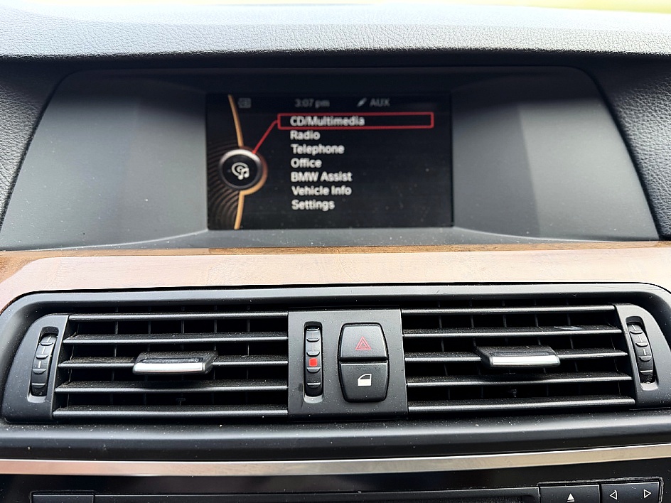 2013 BMW 5 Series 535i - Photo 28