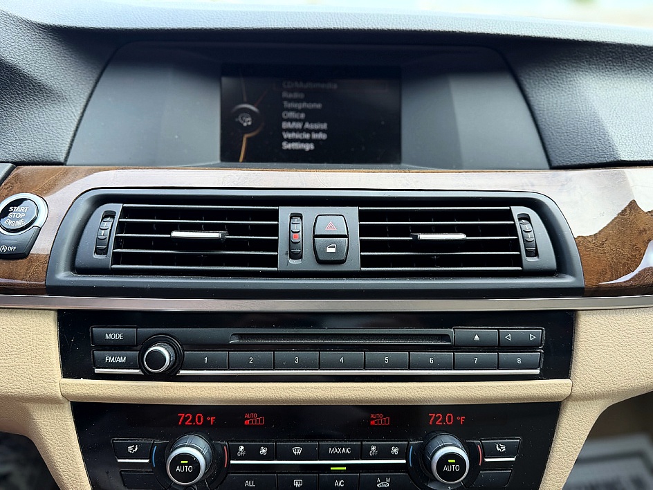 2013 BMW 5 Series 535i - Photo 27